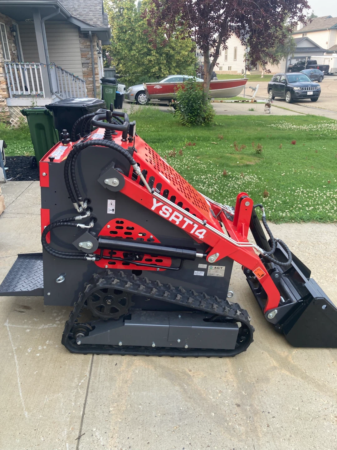 AGT YSRT14 Mini Skid Steer Loader
