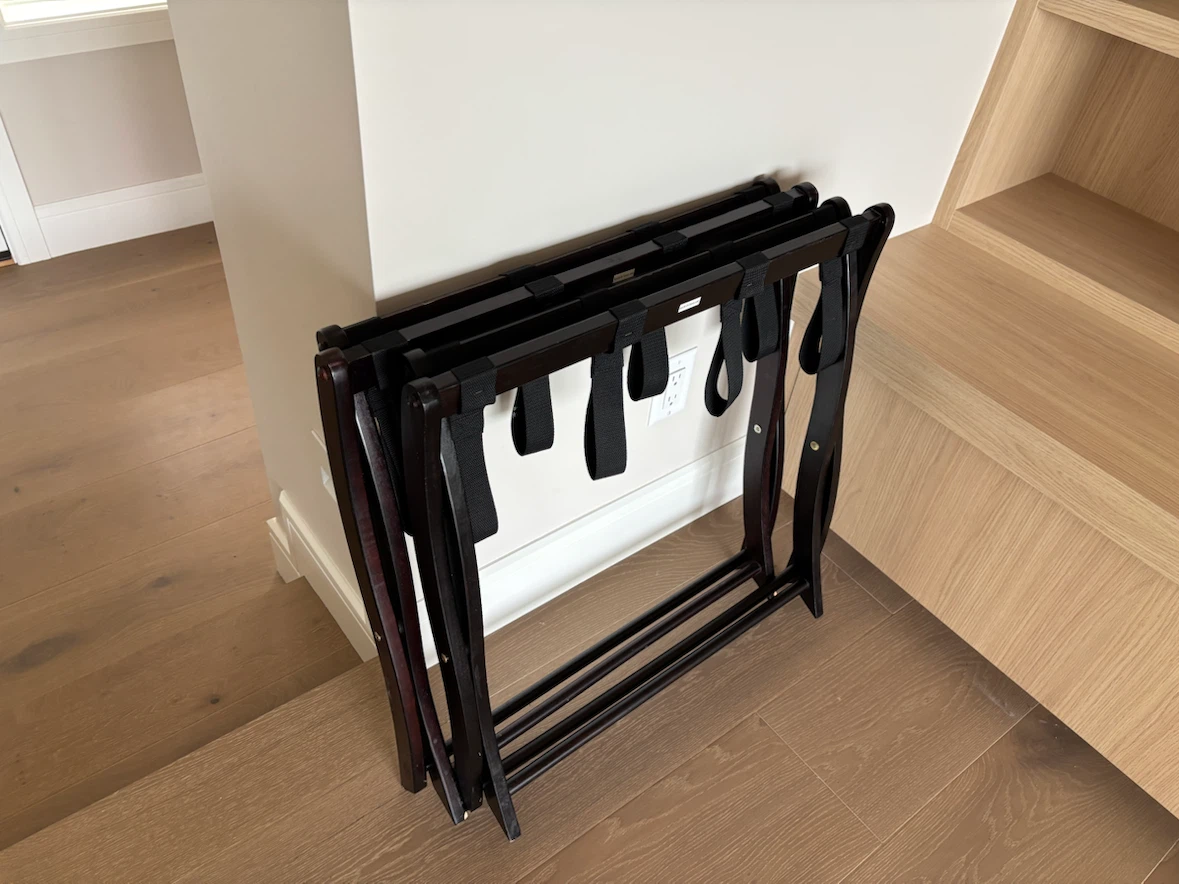Set of 2 Wooden Luggage Racks - photo 2