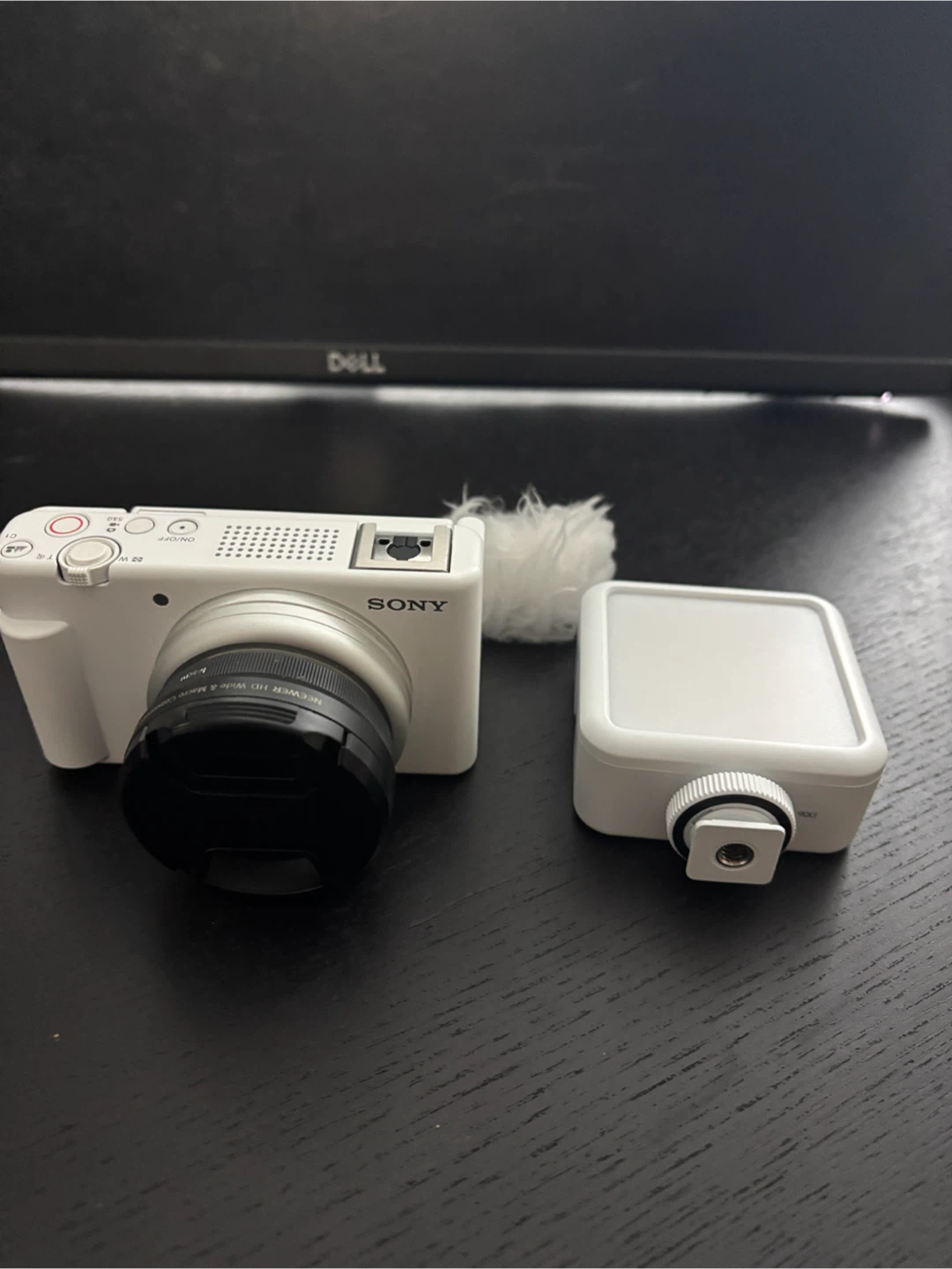 Sony ZV-1F Camera with Wide Angle Lens and Light - photo 3