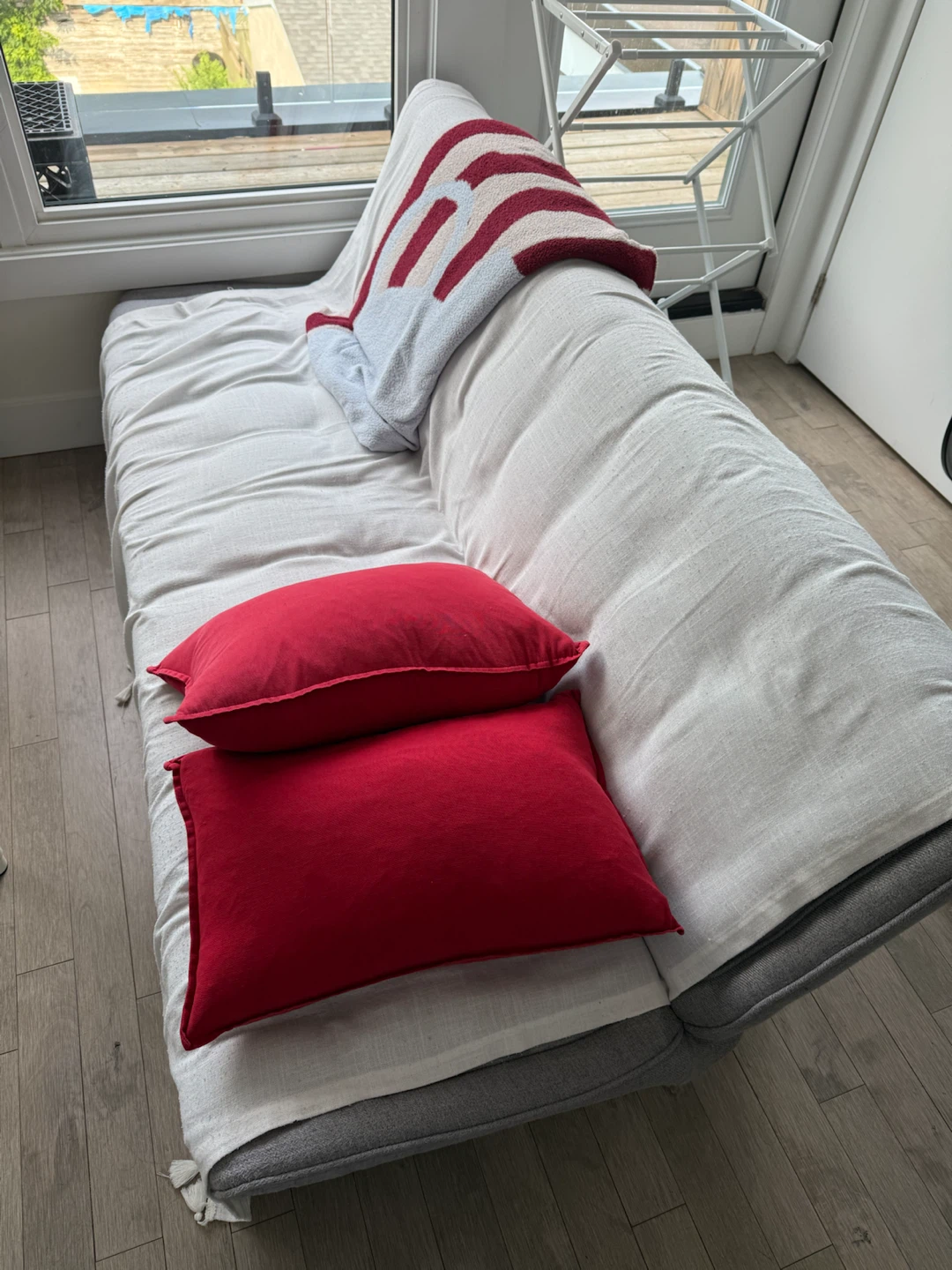 Free couch