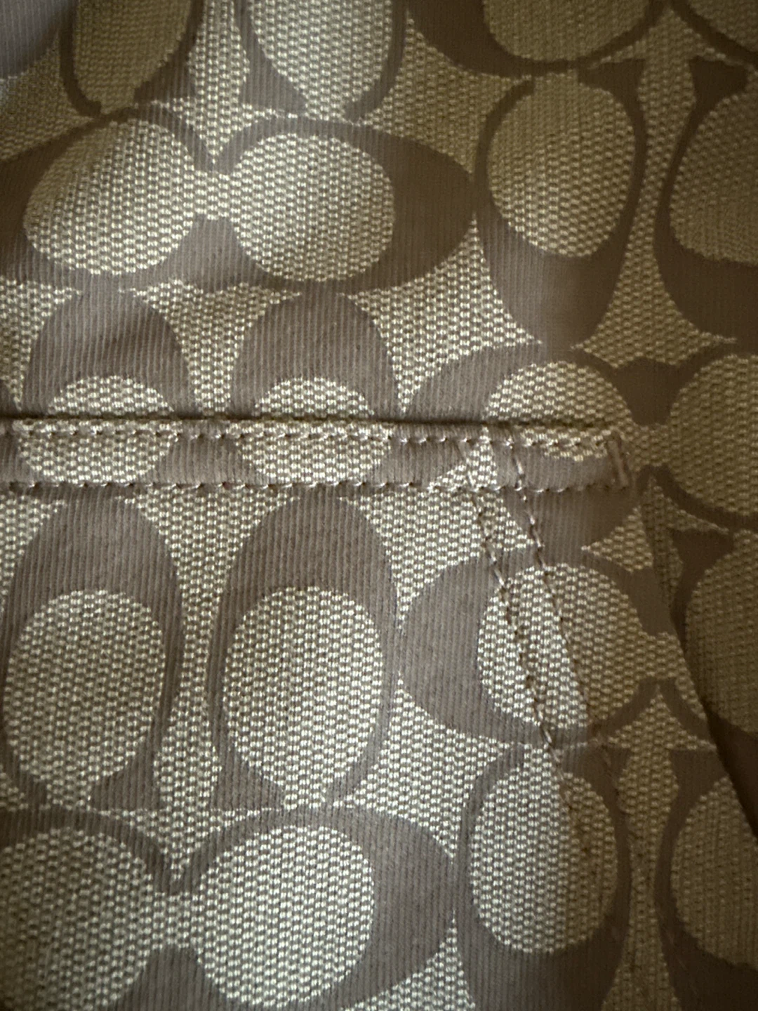 Coach Outlet signature monogram sweatshirt - photo 4