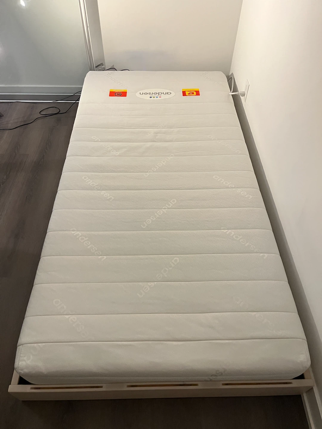 Single bed with mattress - photo 2