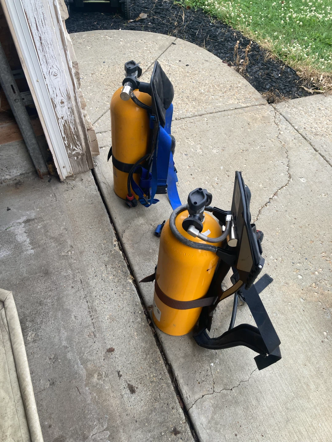 SABRE Self-Contained Breathing Apparatus (SCBA) - 2 units - photo 3