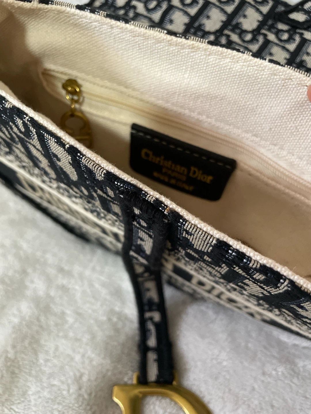 Designer Inspired Saddle Bag - photo 5