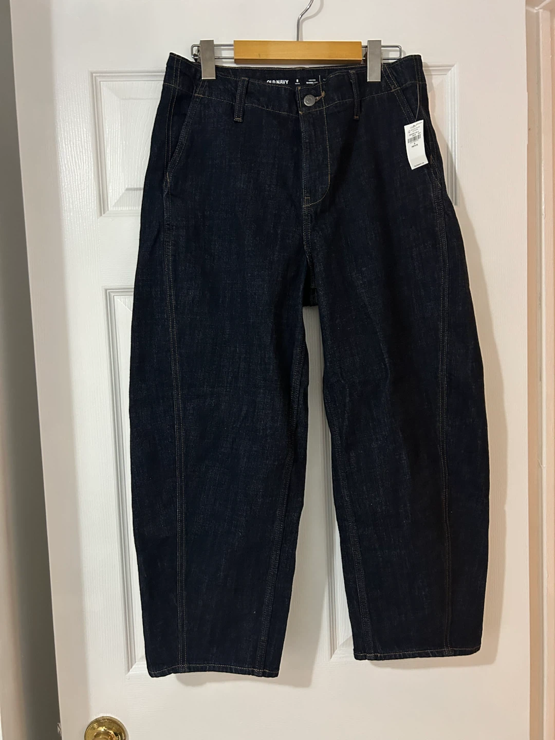 Old Navy Petite High-Rise Barrel Leg Jeans Size 8
