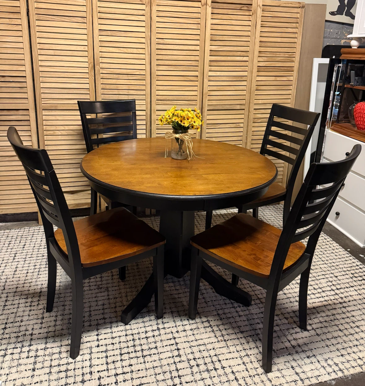 Dining Table with Chairs - photo 2