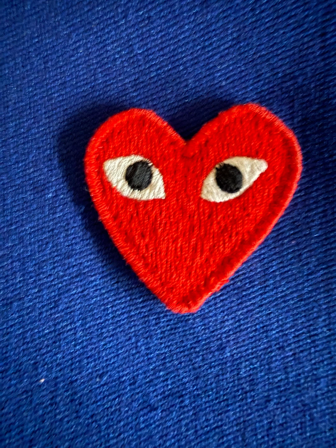 PLAY comme des garçons men’s hoodie - photo 3
