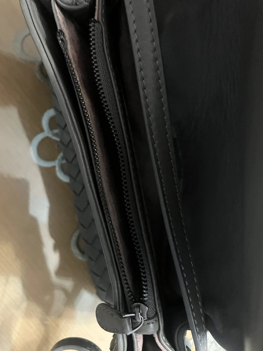 BOTTEGA VENETA Intrecciato Leather Shoulder Bag - photo 5