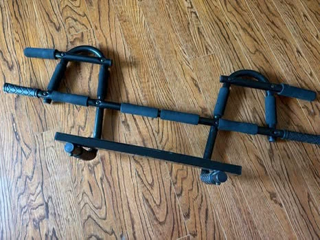 Heavy Duty Push-Up Bar / Home Workout Equipment – $15