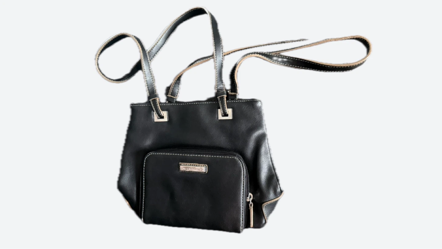 More vintage 2000s bags