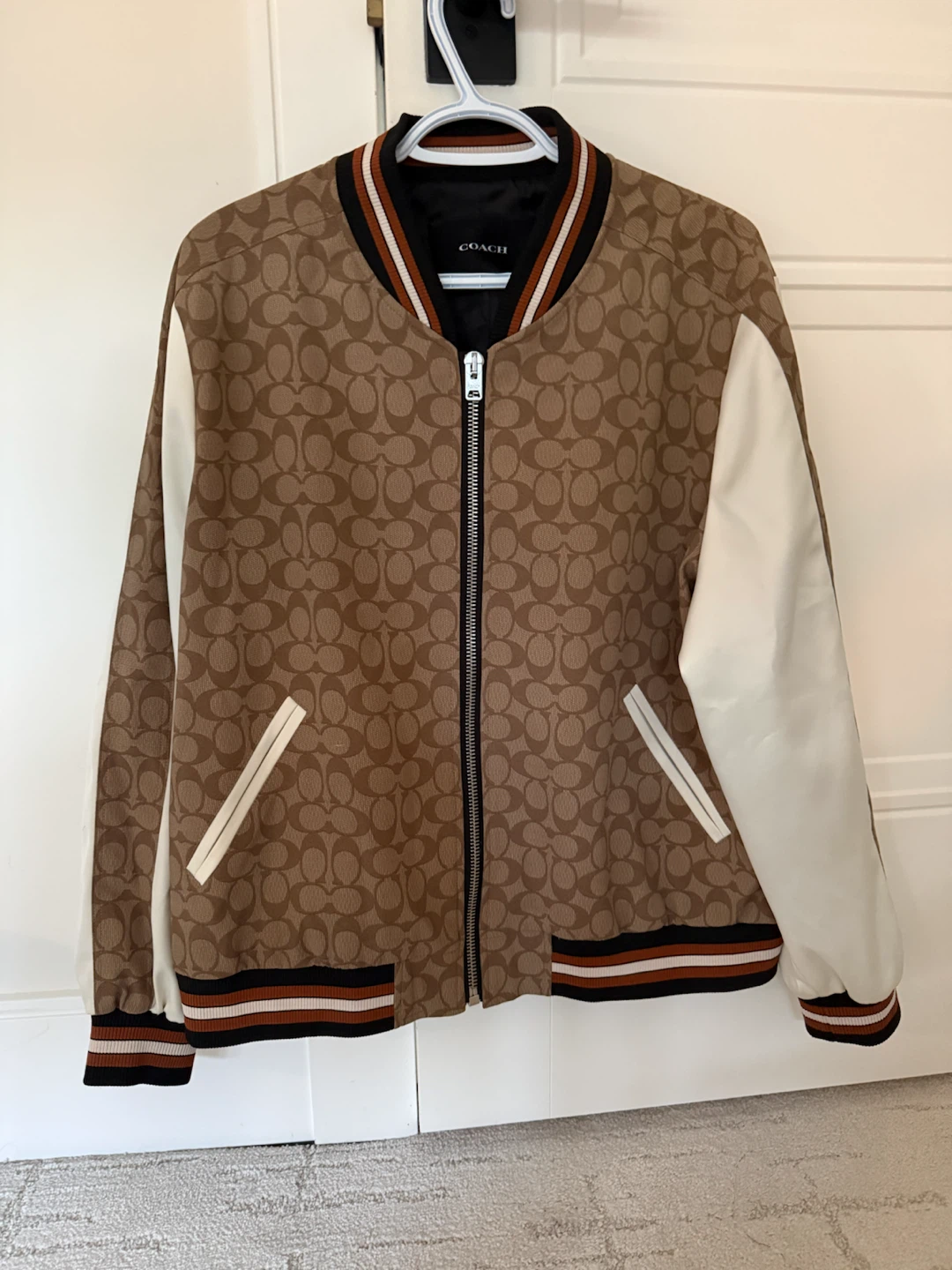 Coach Outlet signature souvenir jacket - photo 2
