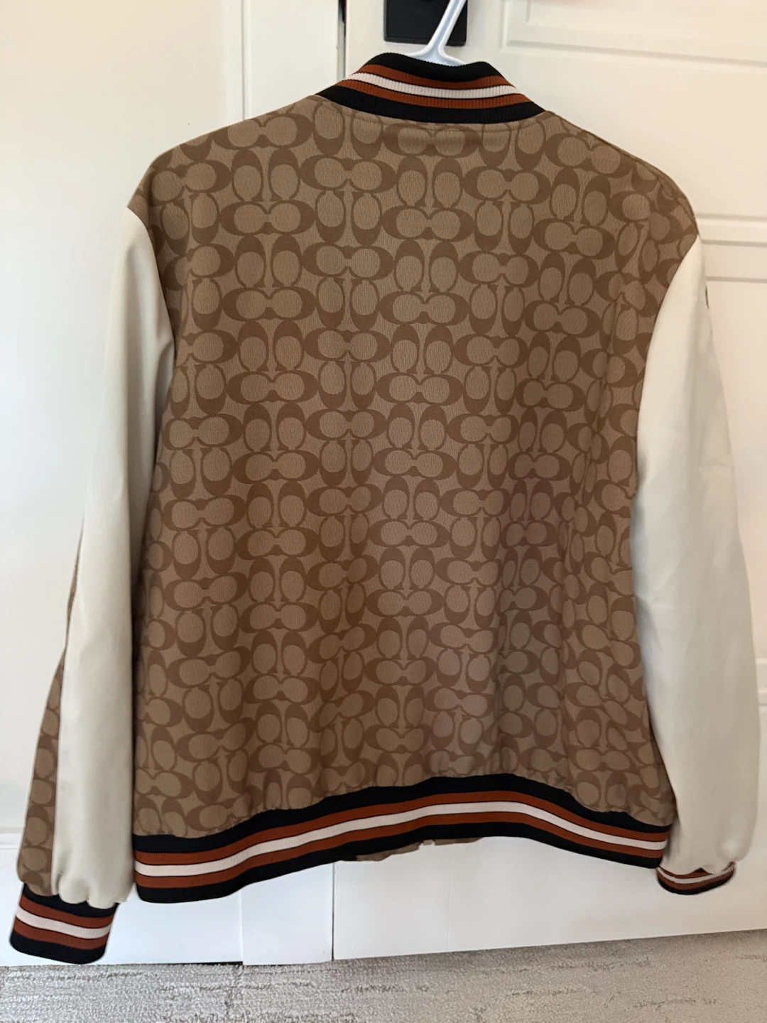 Coach Outlet signature souvenir jacket - photo 3