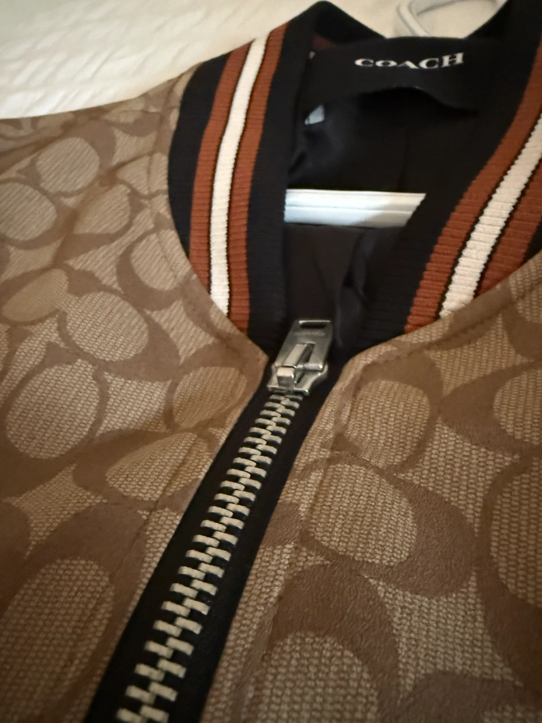 Coach Outlet signature souvenir jacket - photo 4