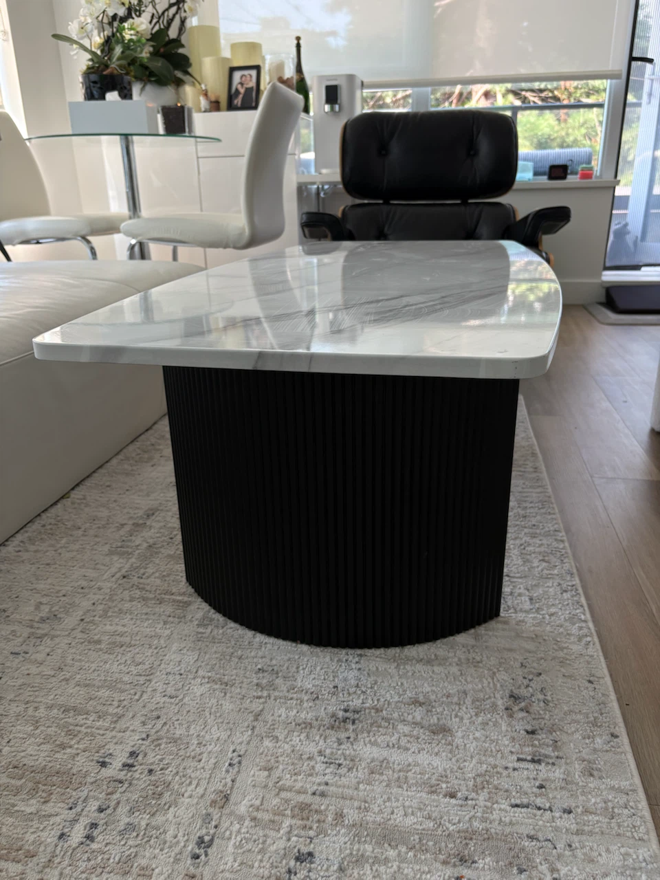 Marble Top Coffee Table with Black Fluted Base - photo 2