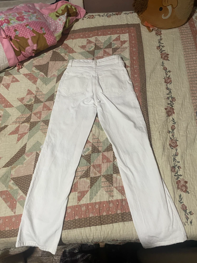 Abercrombie and Fitch White High Rise 90s Straight Jeans - photo 2