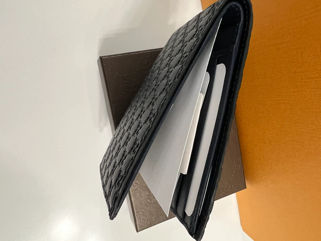 Gucci Bi-Fold Wallet - Black - photo 4