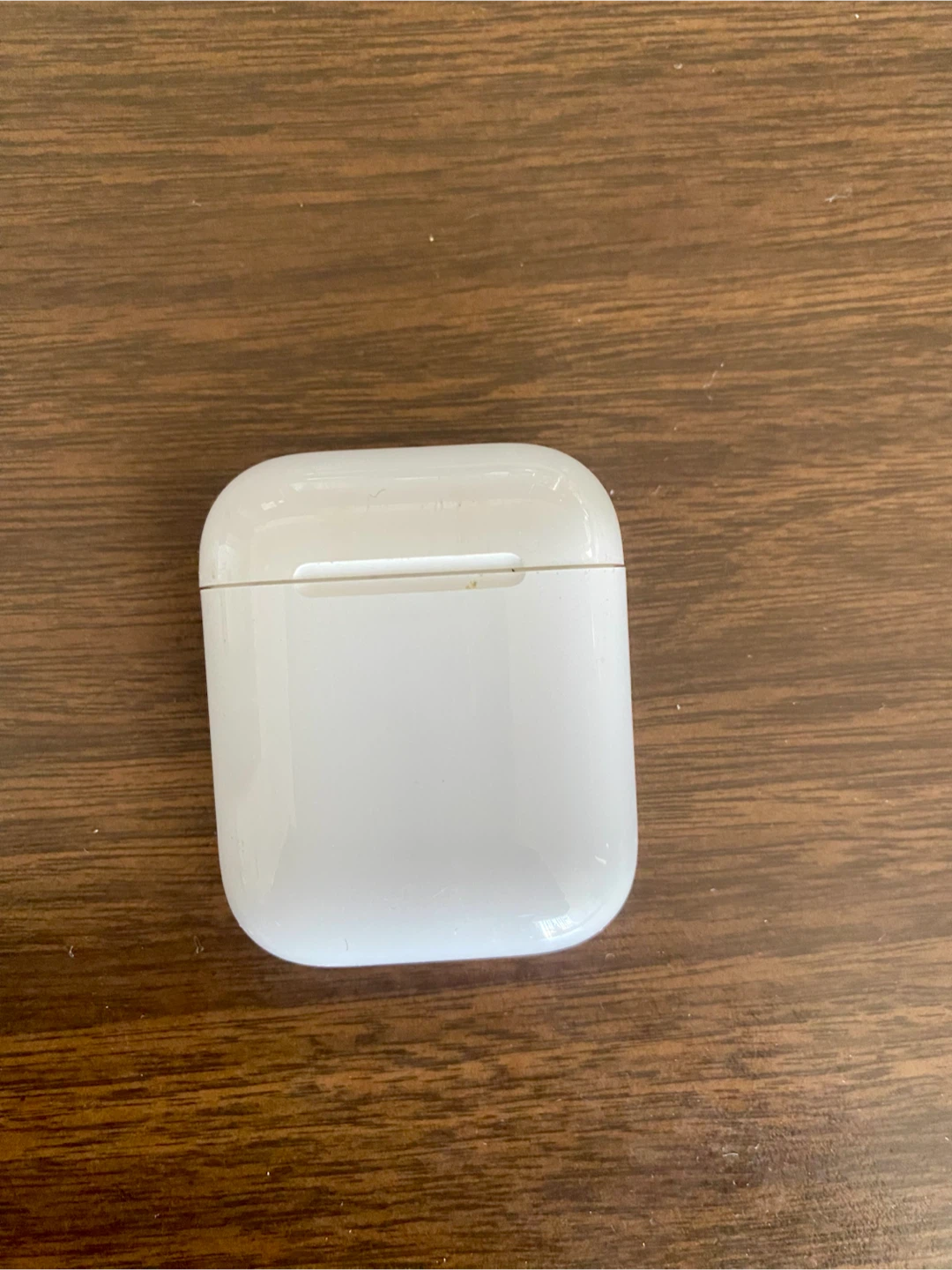 Apple AirPods 2nd Gen Charging Case