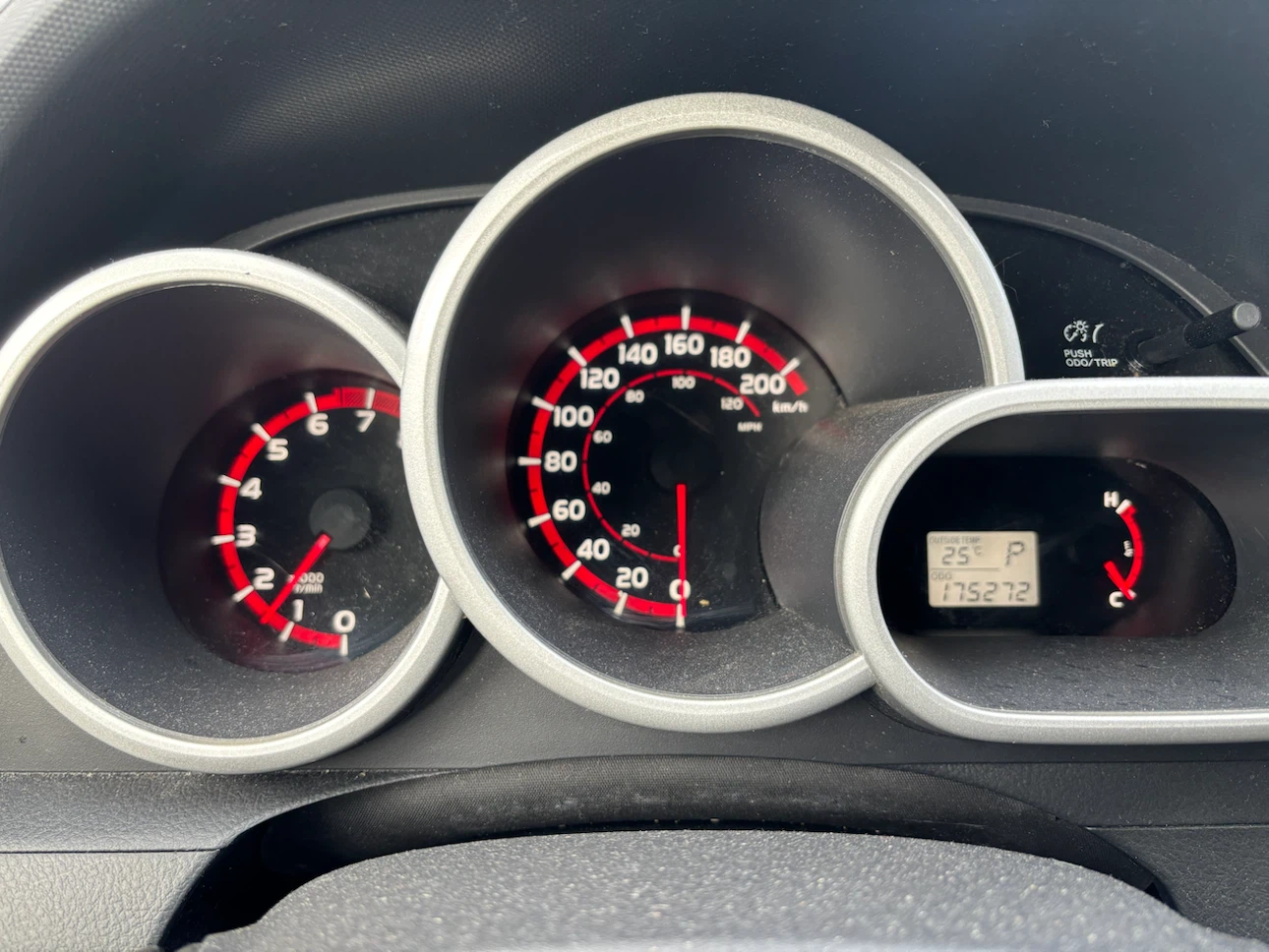 2010 Toyota Matrix - photo 5