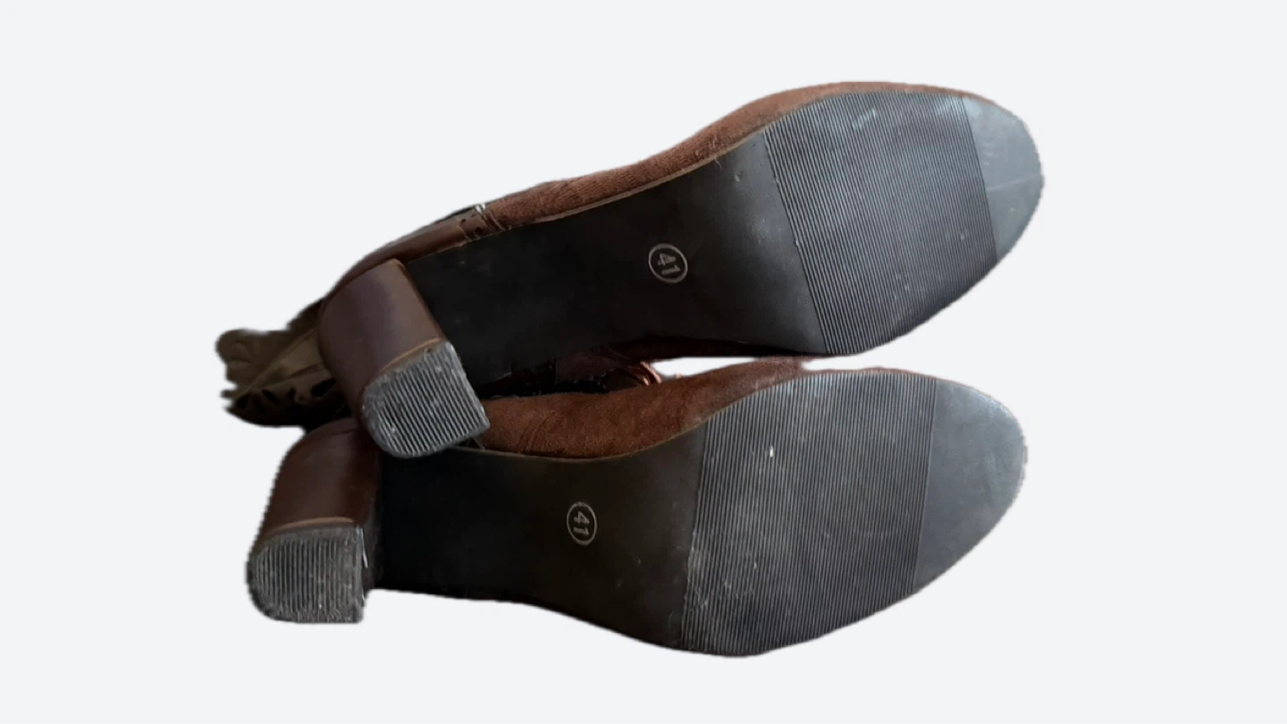 Brown Suede Boots - photo 3