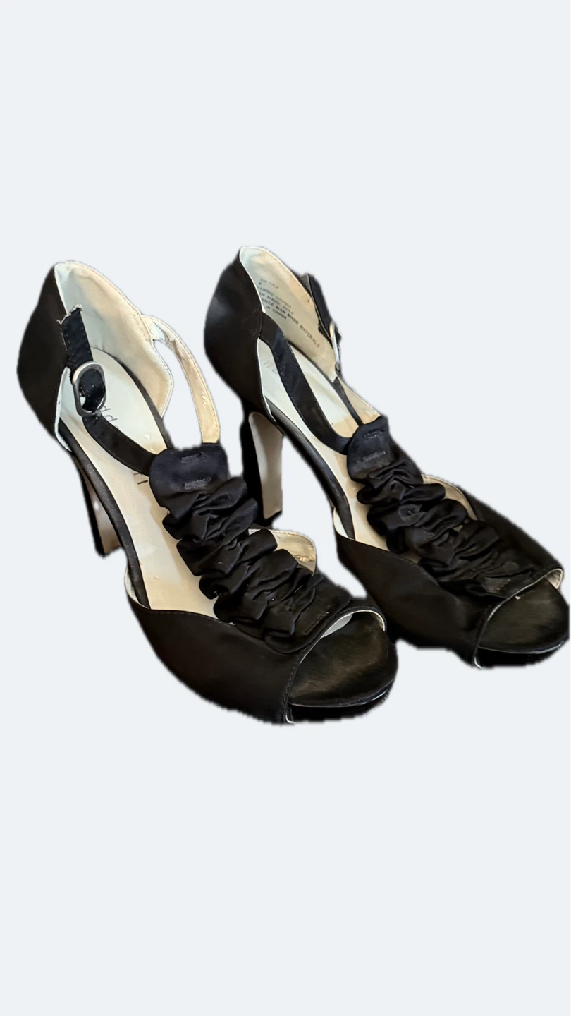 Madden Girl Black Ruffle Heels