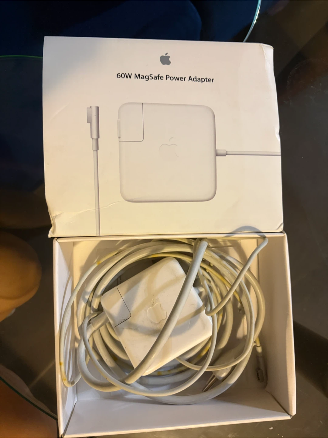 Apple 60W MagSafe Power Adapter