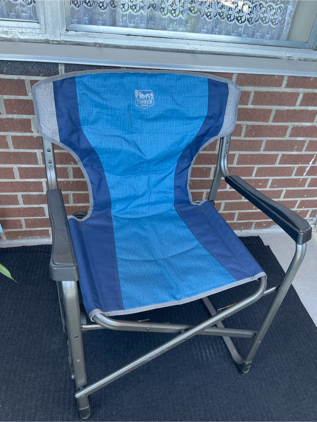 Timber Ridge Folding Camp Chair with Side Table - photo 2