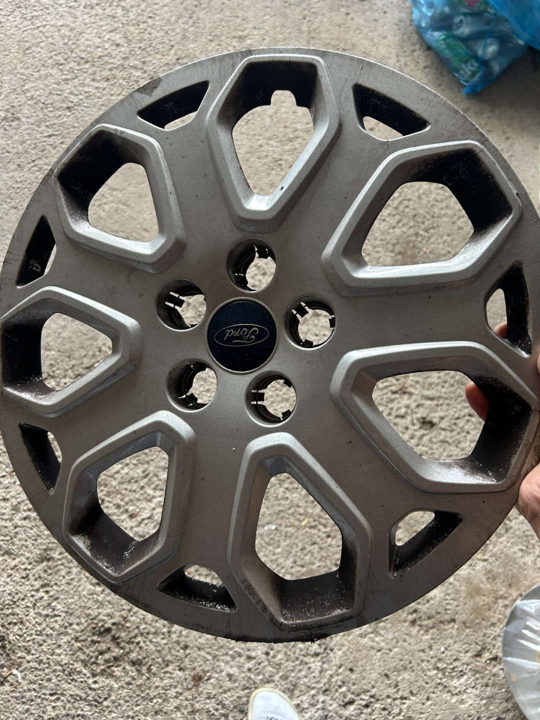 Set of 4 Ford wheel cover - photo 5