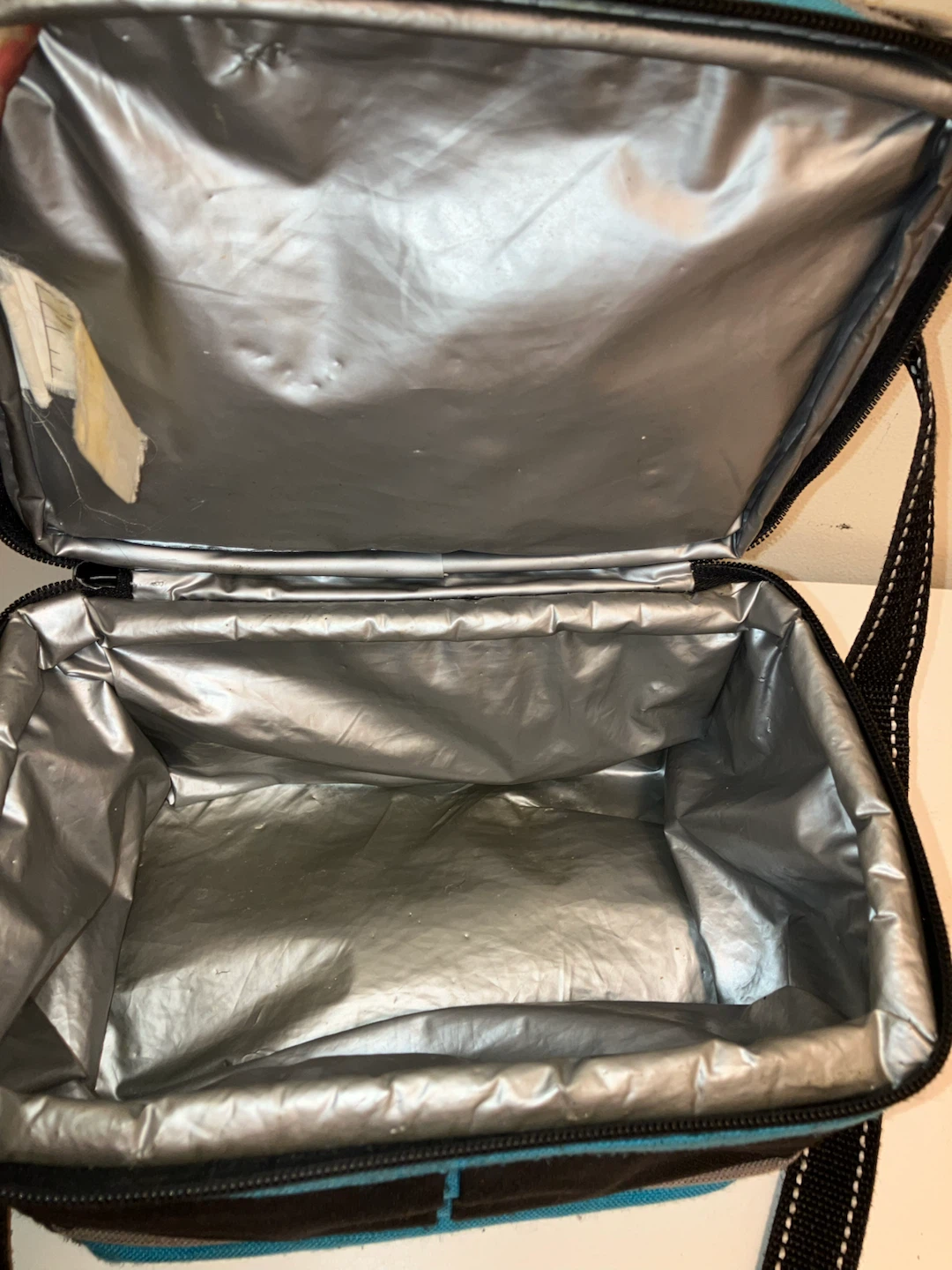 Insulated Lunch Bag with Shoulder Strap - photo 4