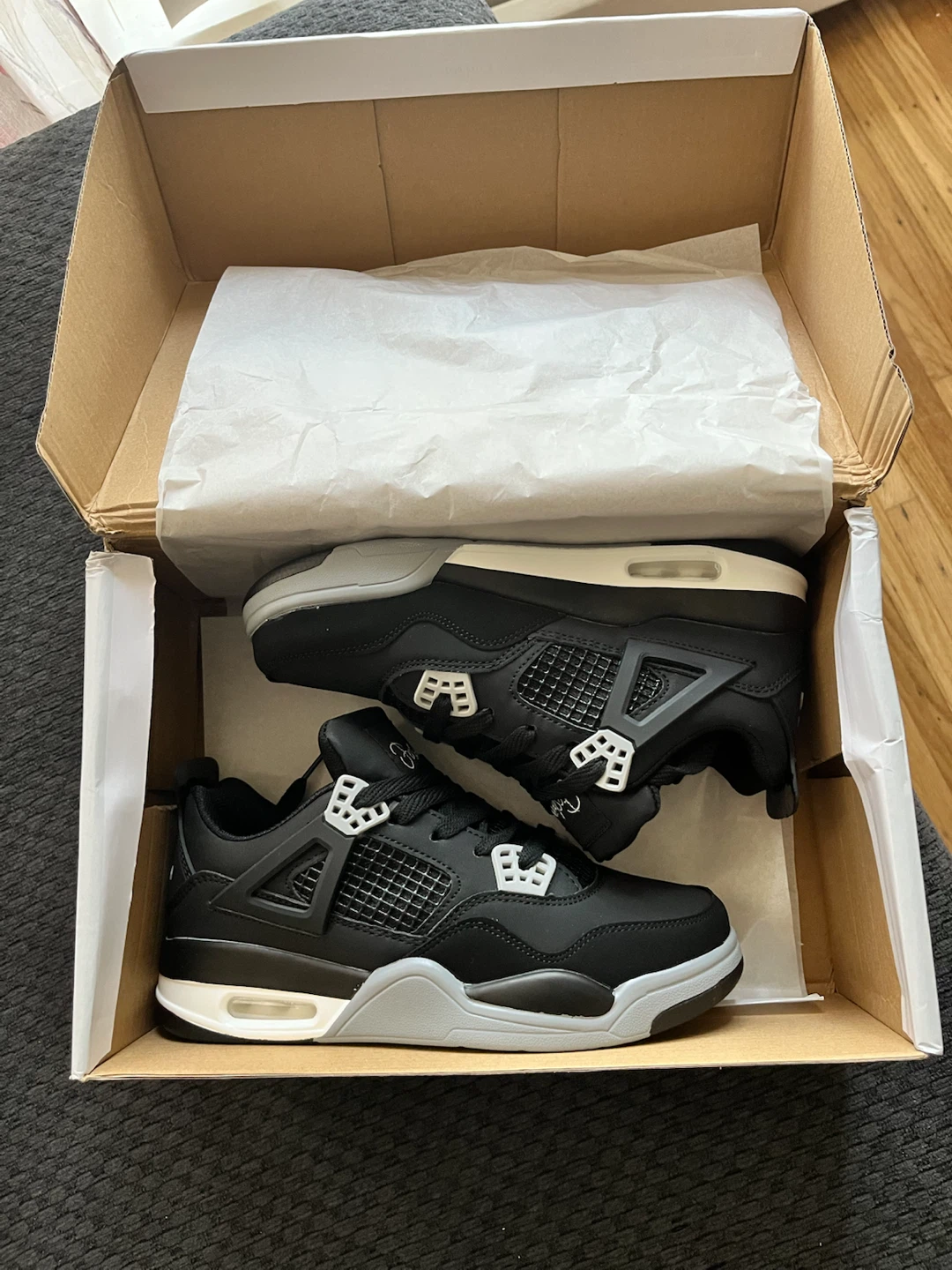 Jordan 4 Retro "Dunk On Mars" Shoes