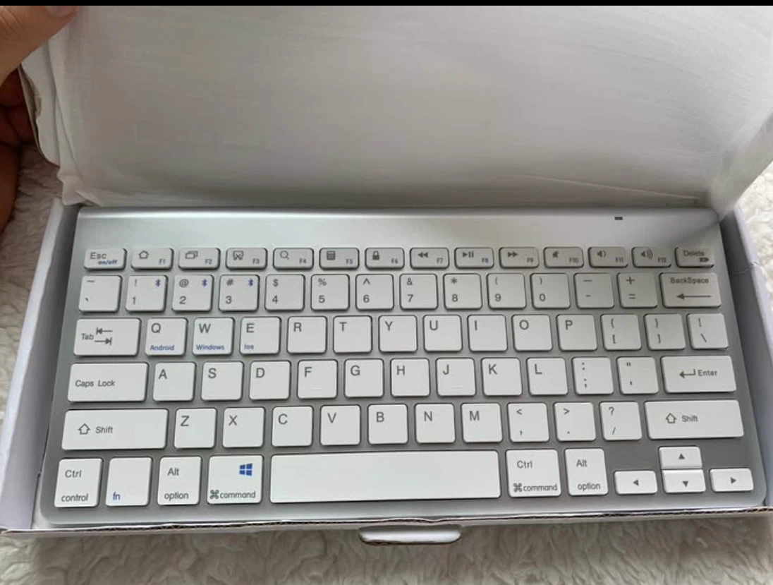 Mini Bluetooth Keyboard