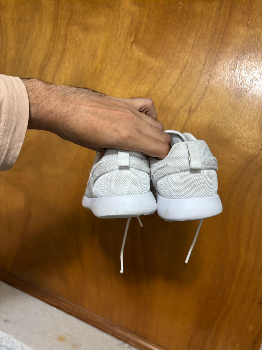 Used running shoes in good condition - photo 2