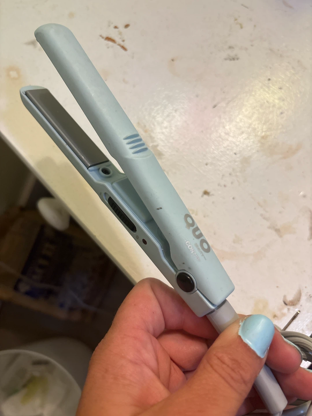 QUO Cosmetics Mini Hair Straightener - photo 2