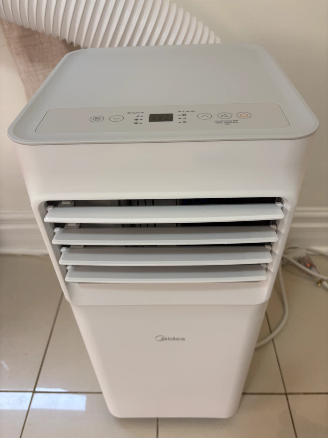 Midea Portable Air Conditioner - photo 2
