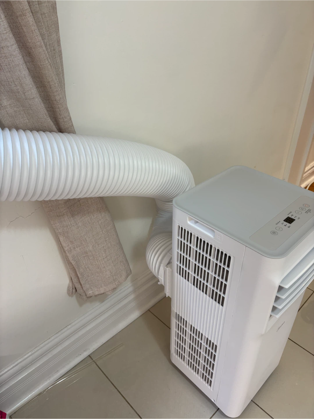 Midea Portable Air Conditioner - photo 4