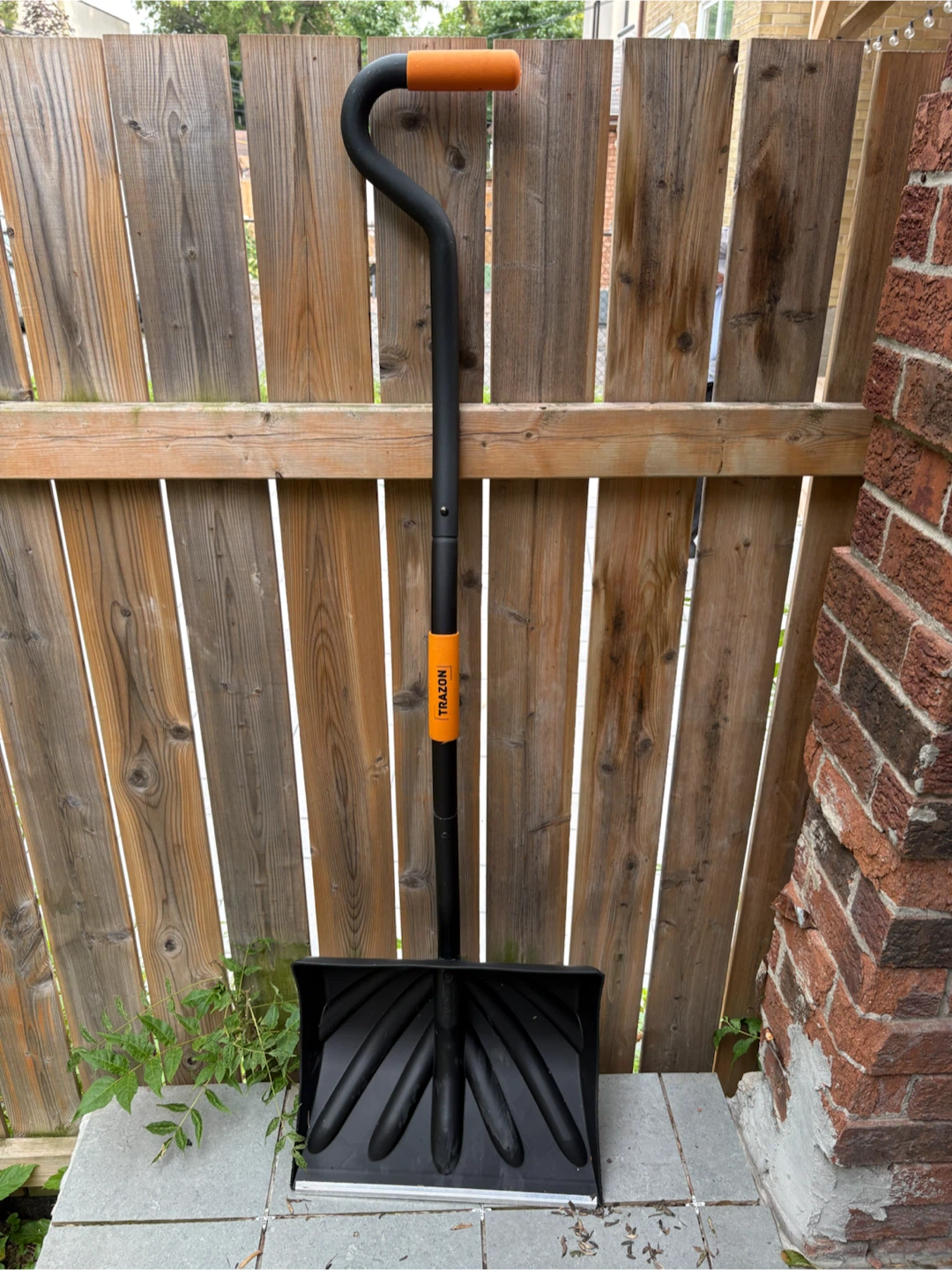 TRAZON Snow Shovel