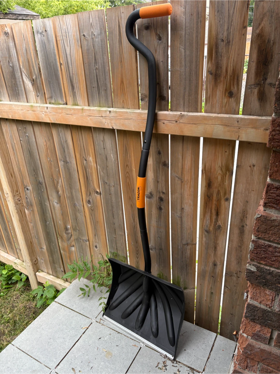 TRAZON Snow Shovel - photo 2