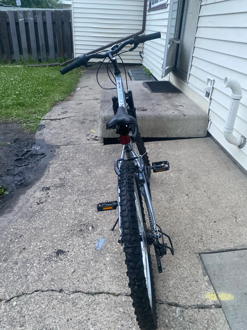 Huffy  creek 24 bike - photo 2