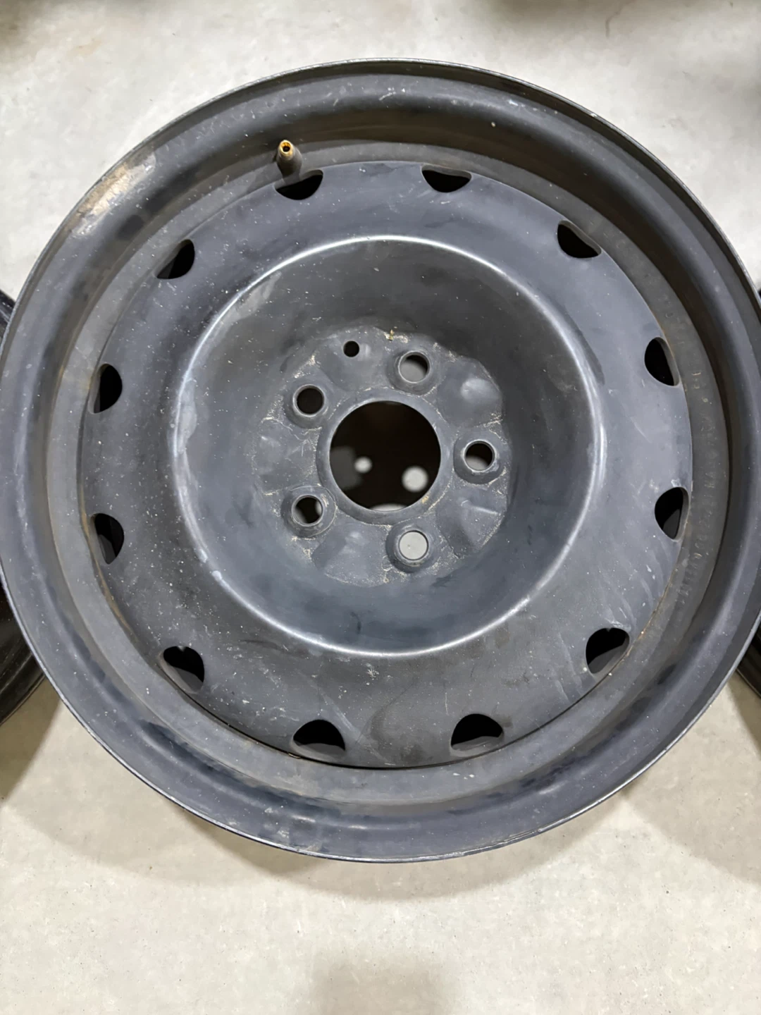 Set of 4 Black Steel Rims - photo 2