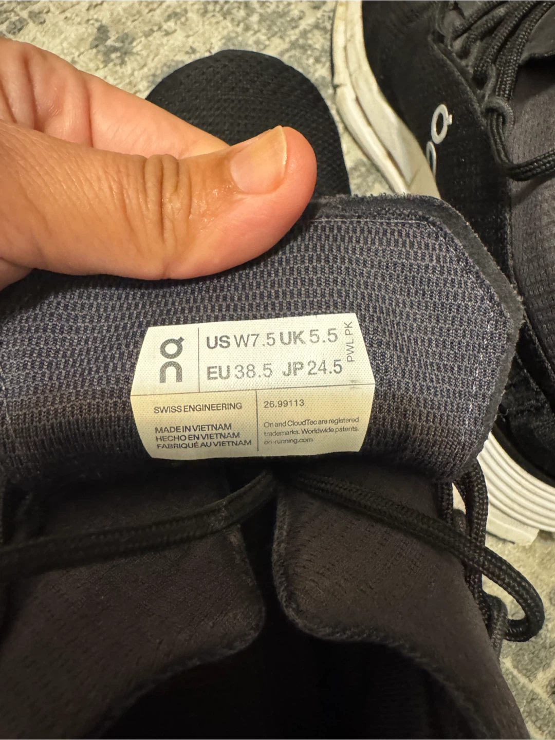 ON Running CloudTec Shoes - Black - photo 5