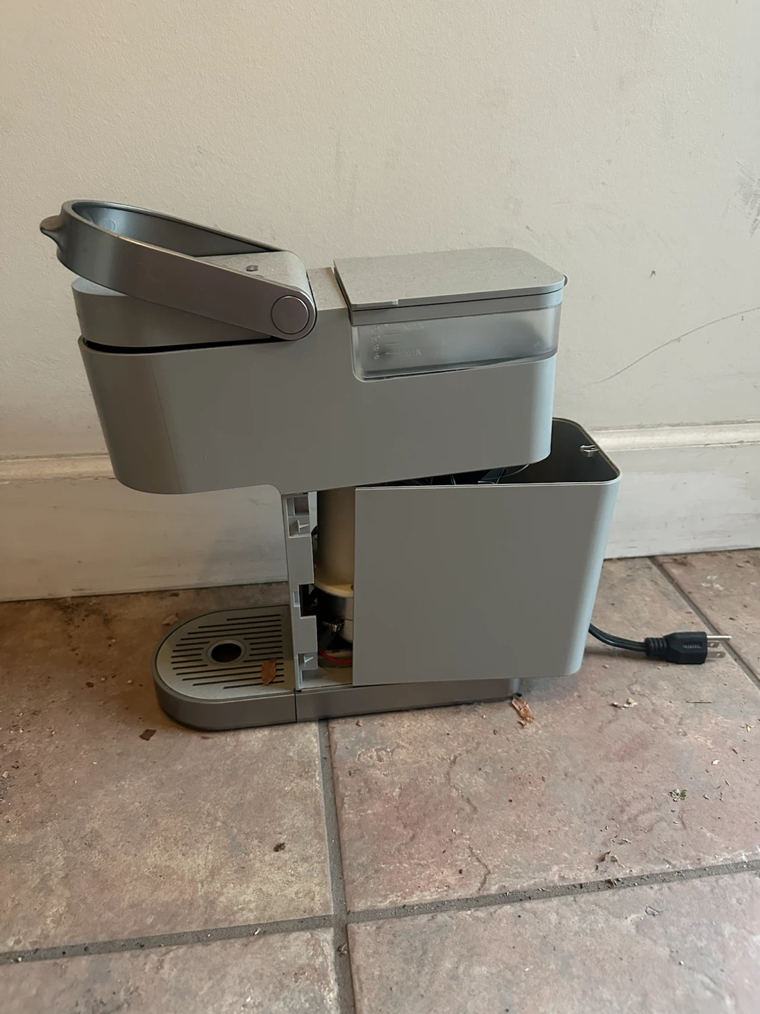 broken keurig (for parts)