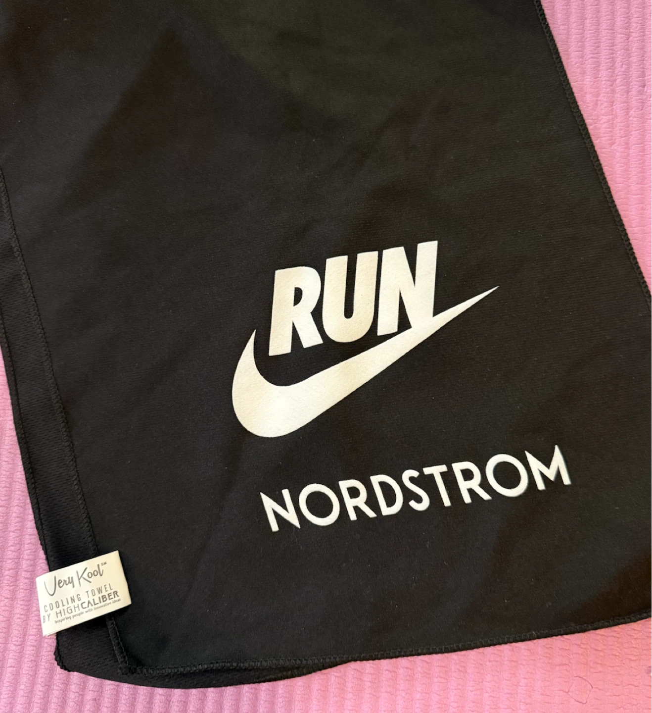 NEW✨Nike Nordstrom Run Cooling Towel