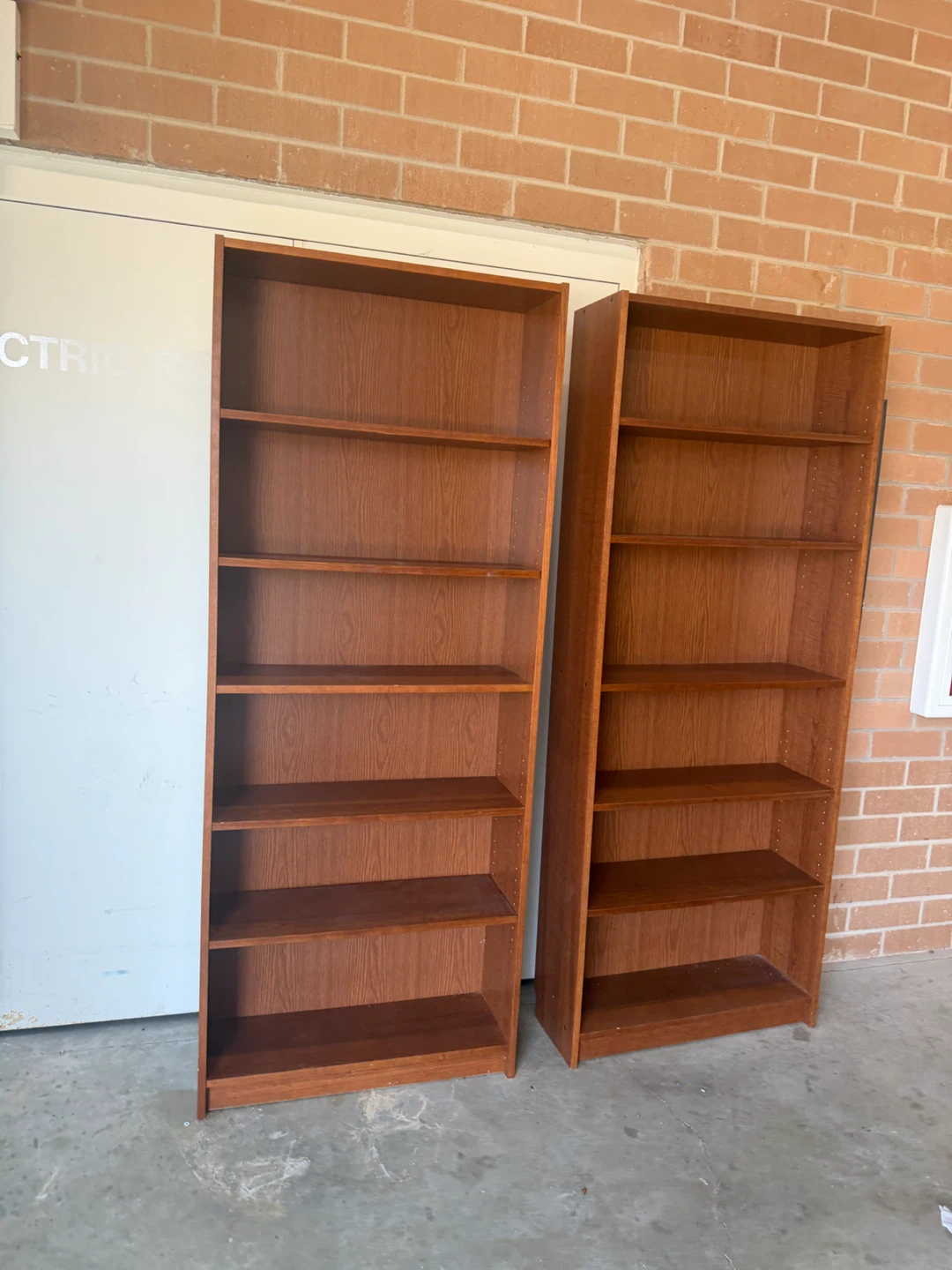 Set of 2 Tall Bookshelves - photo 2