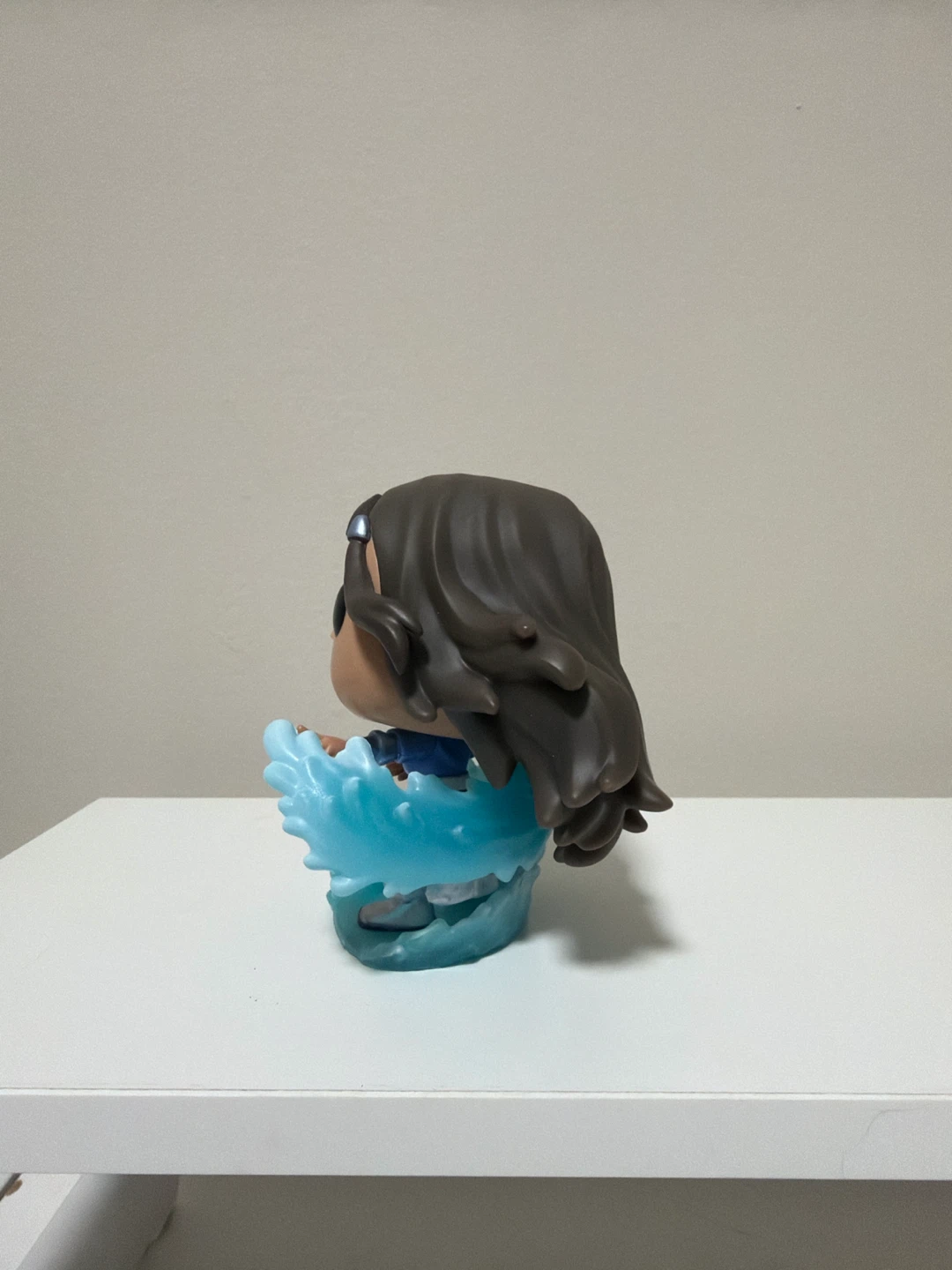 Funko Pop! Katara #1130  Glow in the Dark Exclusive - photo 3