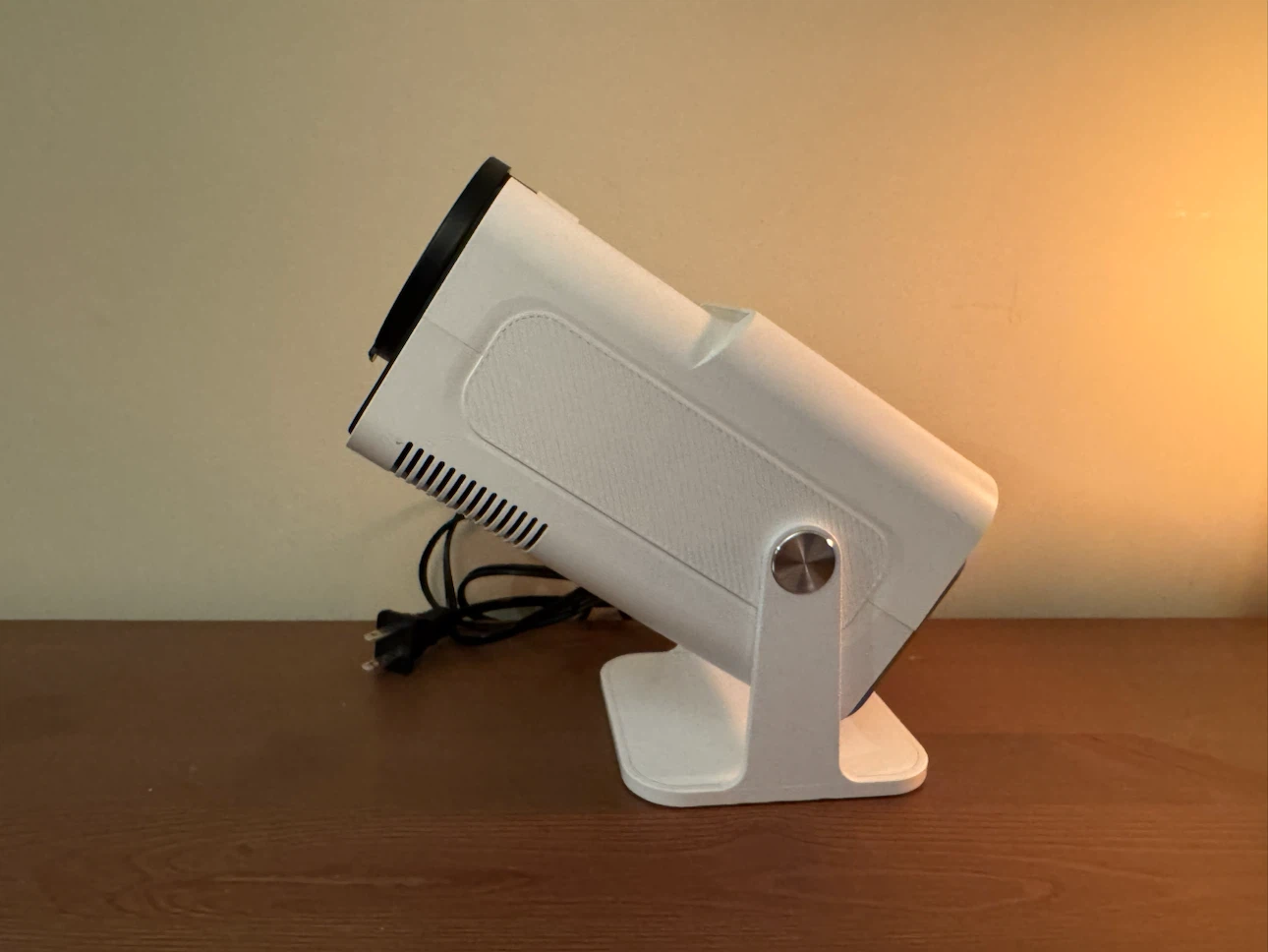 TOPTRO TR27 Projector – Like New – Full HD 1080 - photo 5