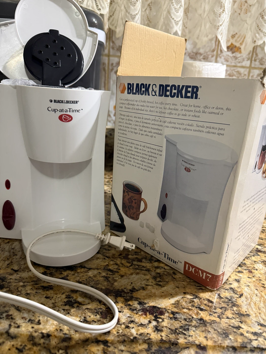 Black & Decker Coffee Maker - photo 4