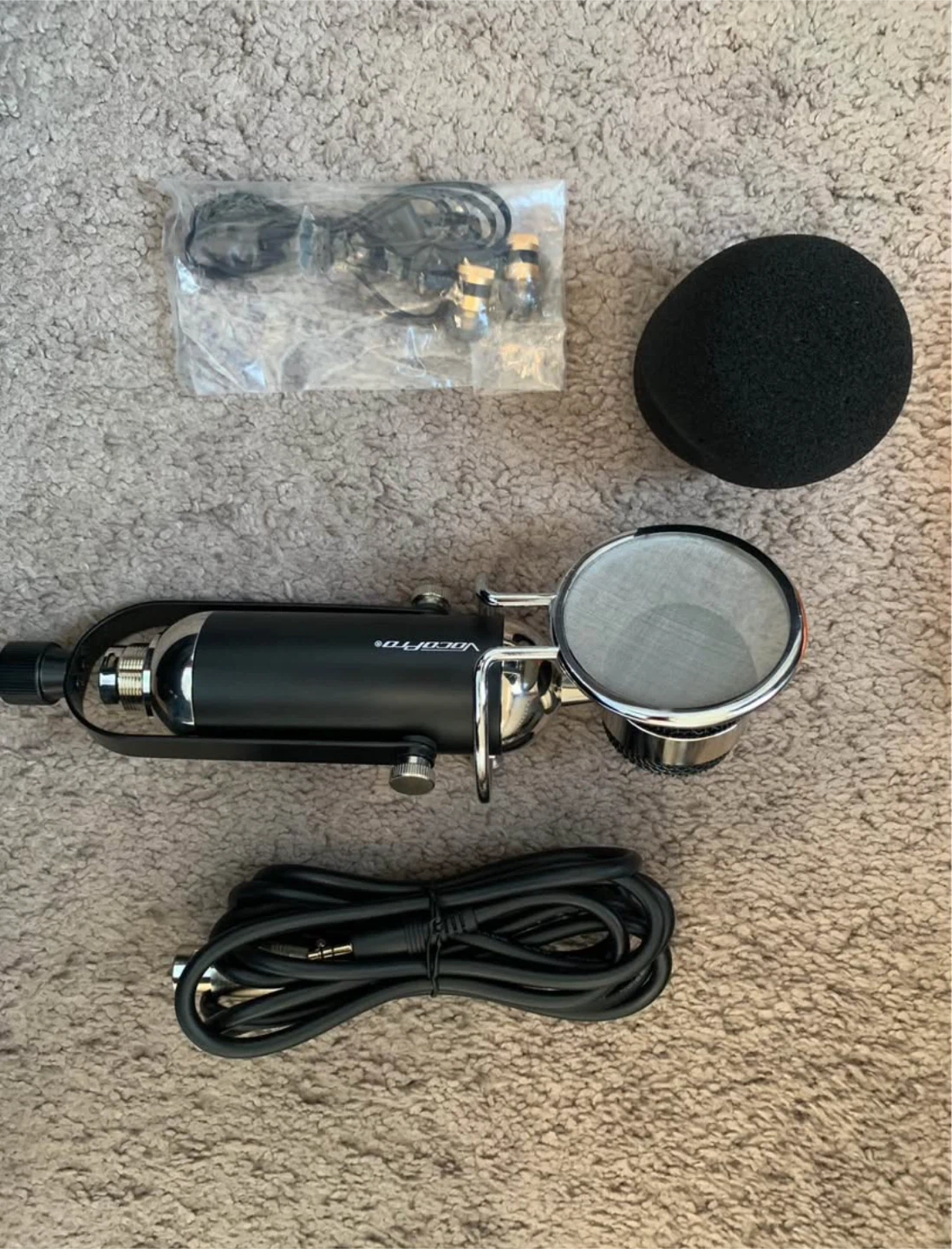 VocoPro Microphone with Accessories - photo 2
