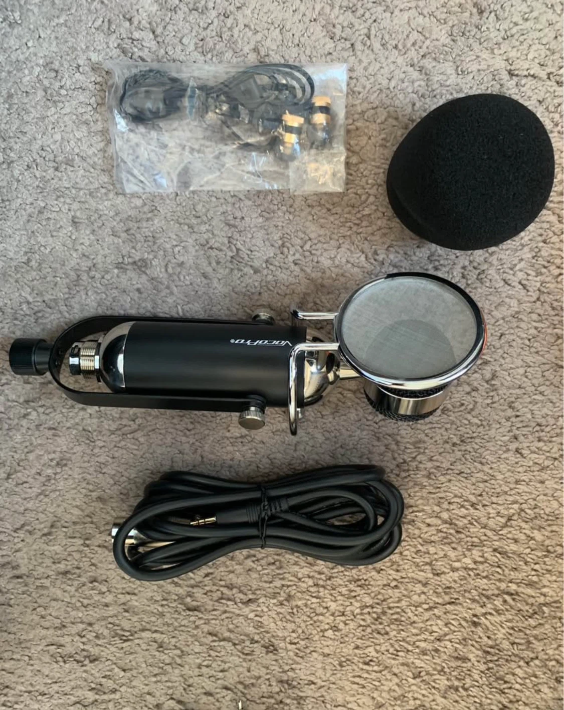 VocoPro Microphone with Accessories - photo 5