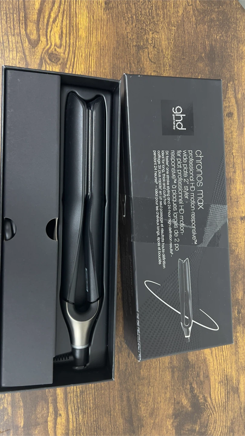 GHD Chronos Max Wide Plate Professional Hair Straightener