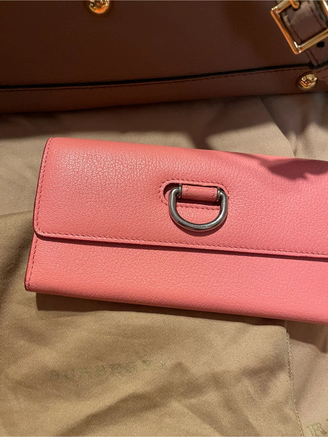 Burberry Pink Leather Wallet - photo 2