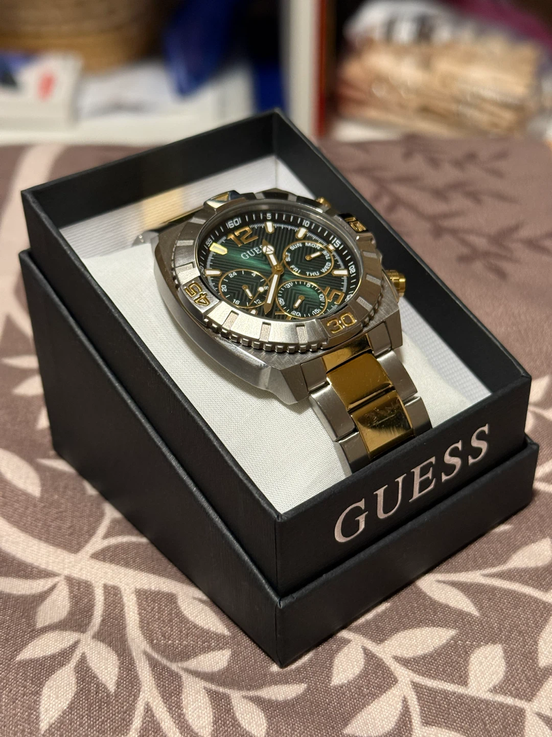 Guess Watch with Green Dial - photo 2